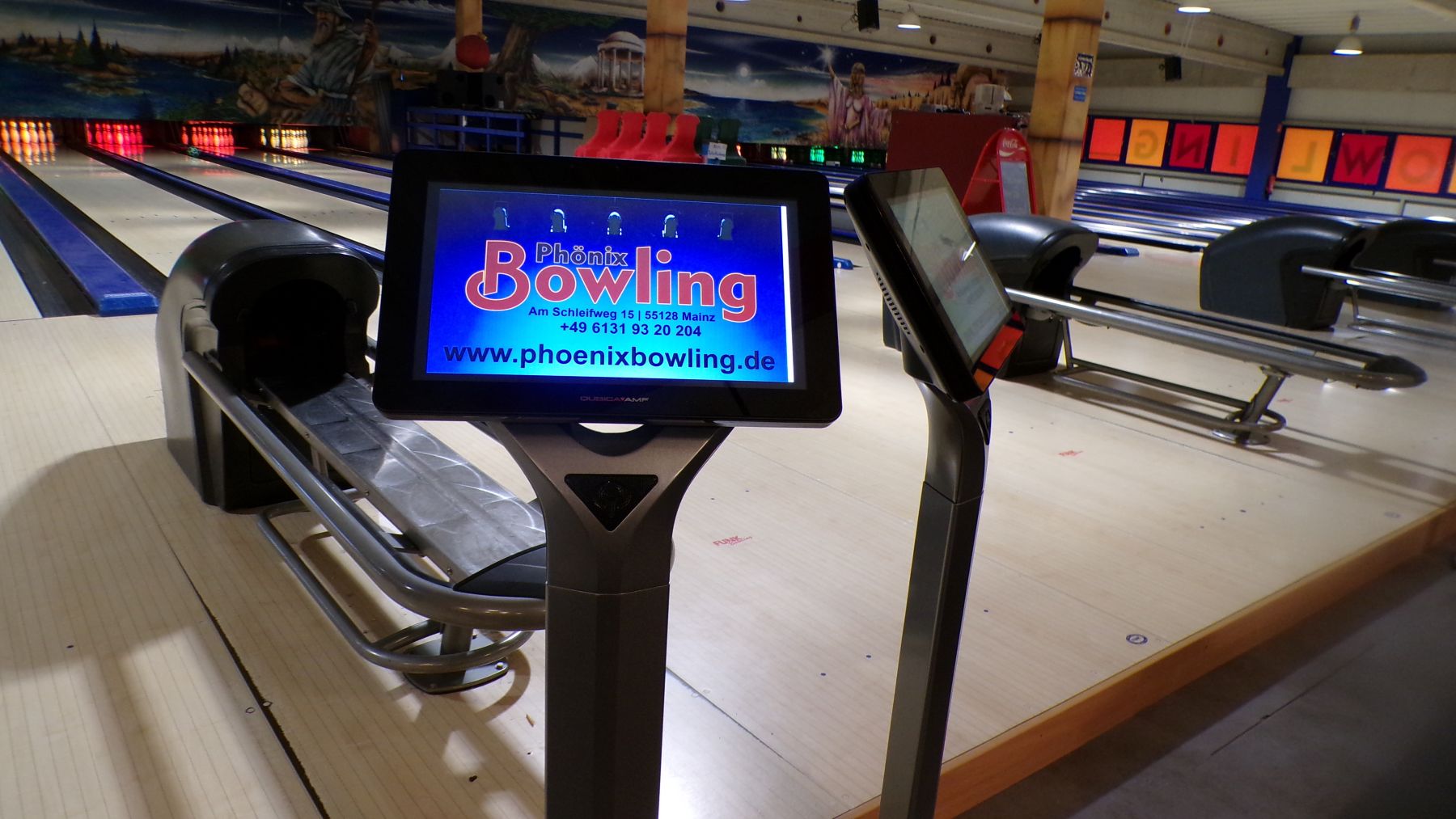Bowlingbereich im Ph&ouml;nixbowling Mainz